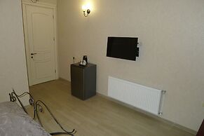 Silver 44 Hotel