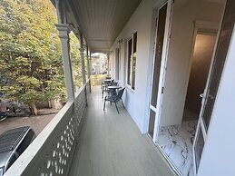 Silver 44 Hotel