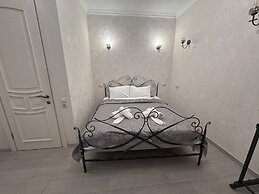 Silver 44 Hotel