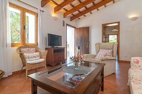 Peaceful Villa With Sea Views