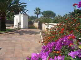 Llampudol - Villa With Pool