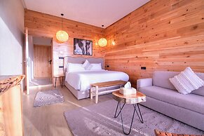 LUXURY BIO FARM
