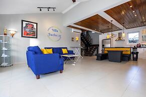 Villa Twelve27
