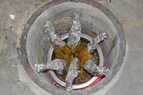 Arabian fuels and food services