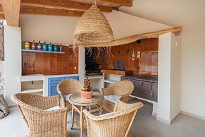 Can Font - Villa With Private Pool