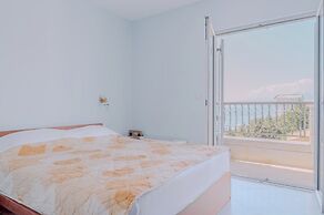 Hotel R