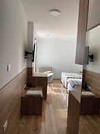 Hotel R