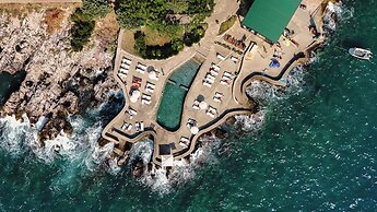 Hotel R