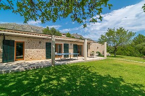 L'esplai - Villa With Private Pool In Pollenca