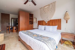 NHOA 205A 2BR Condo Pool View Aldea Zama