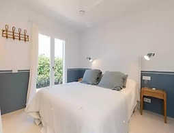 Villa in Menorca With Private Pool & Beach Access