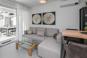 Smash A - Apartments with private pool