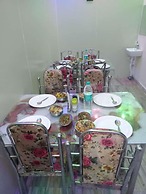 Hotel Lavish Inn