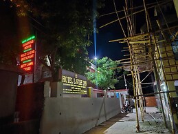 Hotel Lavish Inn