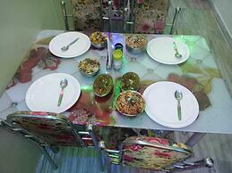Hotel Lavish Inn
