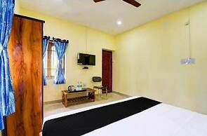 Hotel Lavish Inn