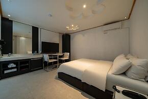 HotelStar