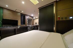 HotelStar