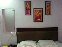 Hotel Rajtilak