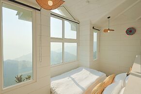 Mountain Mama Resorts