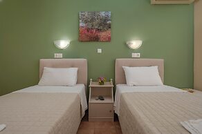 Julia Hotel