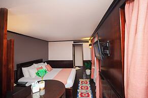 YOU Cairo Nile View Hotel