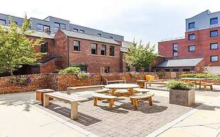 For Students Only - Sheffield 3 in Sheffield