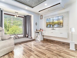Hillside Resort & Spa Pahalgam