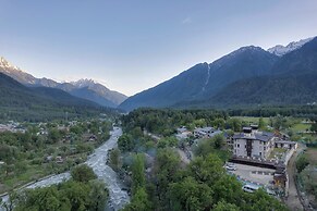 Hillside Resort & Spa Pahalgam