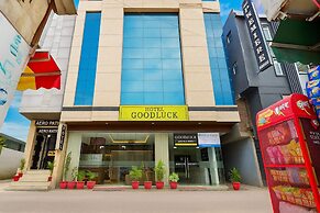 Hotel Good Luck by JMD Group
