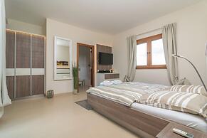 Villa in Llucmajor With Pool and Jacuzzi