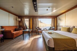 MY Alyssa Nile Cruise