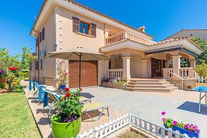Magdalena Gomila Marimon - Villa