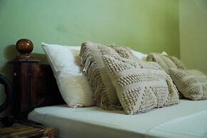 Ashiyana Cliff & Beach Resort by Onespace