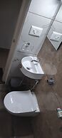 SLV Aashraya Apartment Stay