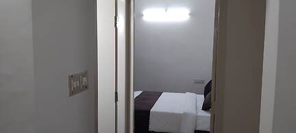SLV Aashraya Apartment Stay