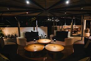 Tumbo Resort