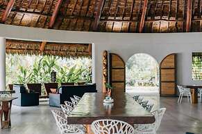Black Pearl Resort