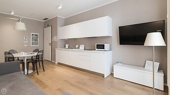 Charming Apartment in Milan's Heart
