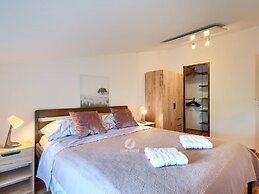 Villa in Galizana With Bubble Bath