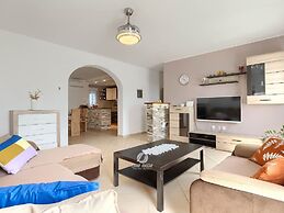 Villa in Galizana With Bubble Bath