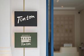 Upstairs at Ton Ton