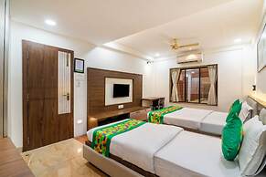 Treebo Petals Suites & Banquet - New Town