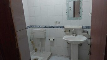 Sameer Guest House