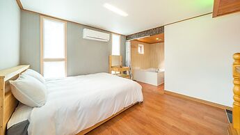 Gapyeong Arom Spa Pension