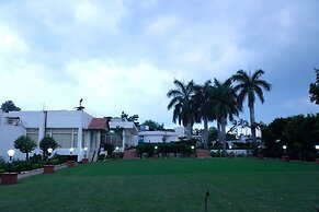 Black Mango Resort
