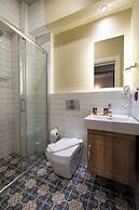 Level Suites