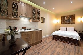 Level Suites