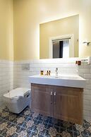 Level Suites