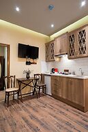 Level Suites